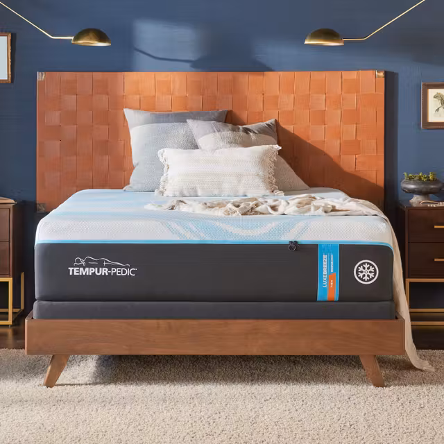 tempur-pedic TEMPUR-LuxeBreeze Firm 2.0 Queen queen — luxury mattress closeout