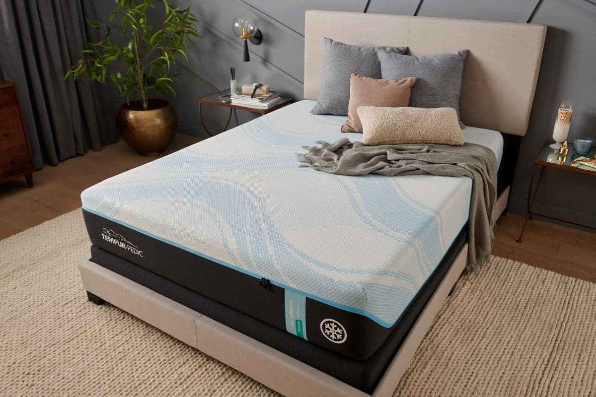 tempur-pedic TEMPUR-ProBreeze Medium 2.0 King king — luxury mattress closeout